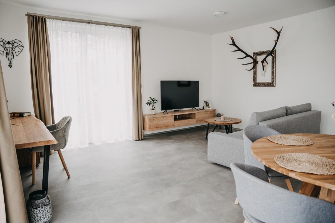 הרניצה Apartman Usti מראה חיצוני תמונה