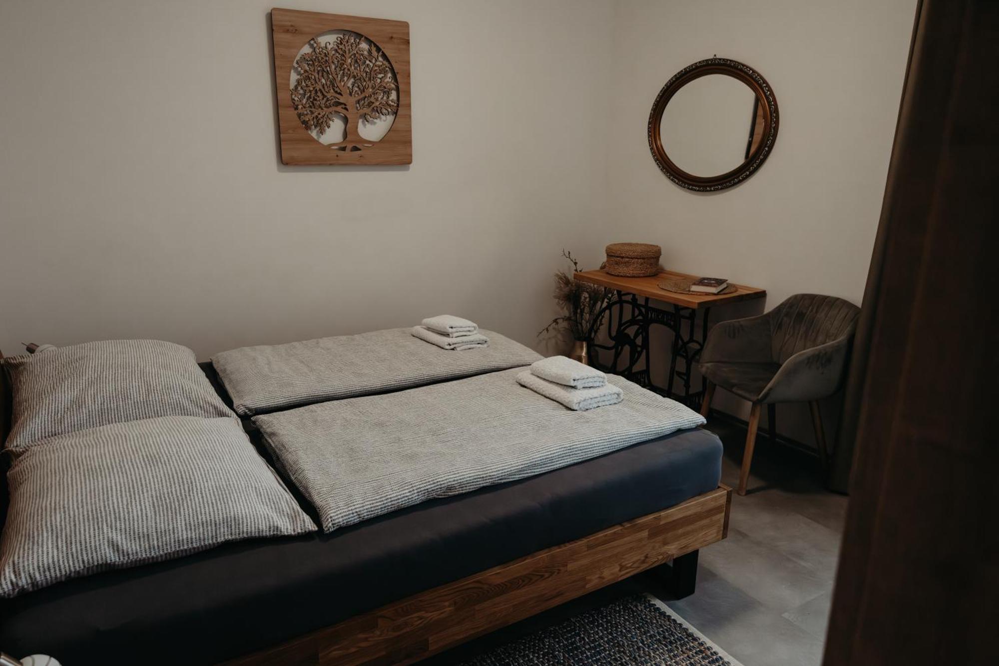 הרניצה Apartman Usti מראה חיצוני תמונה